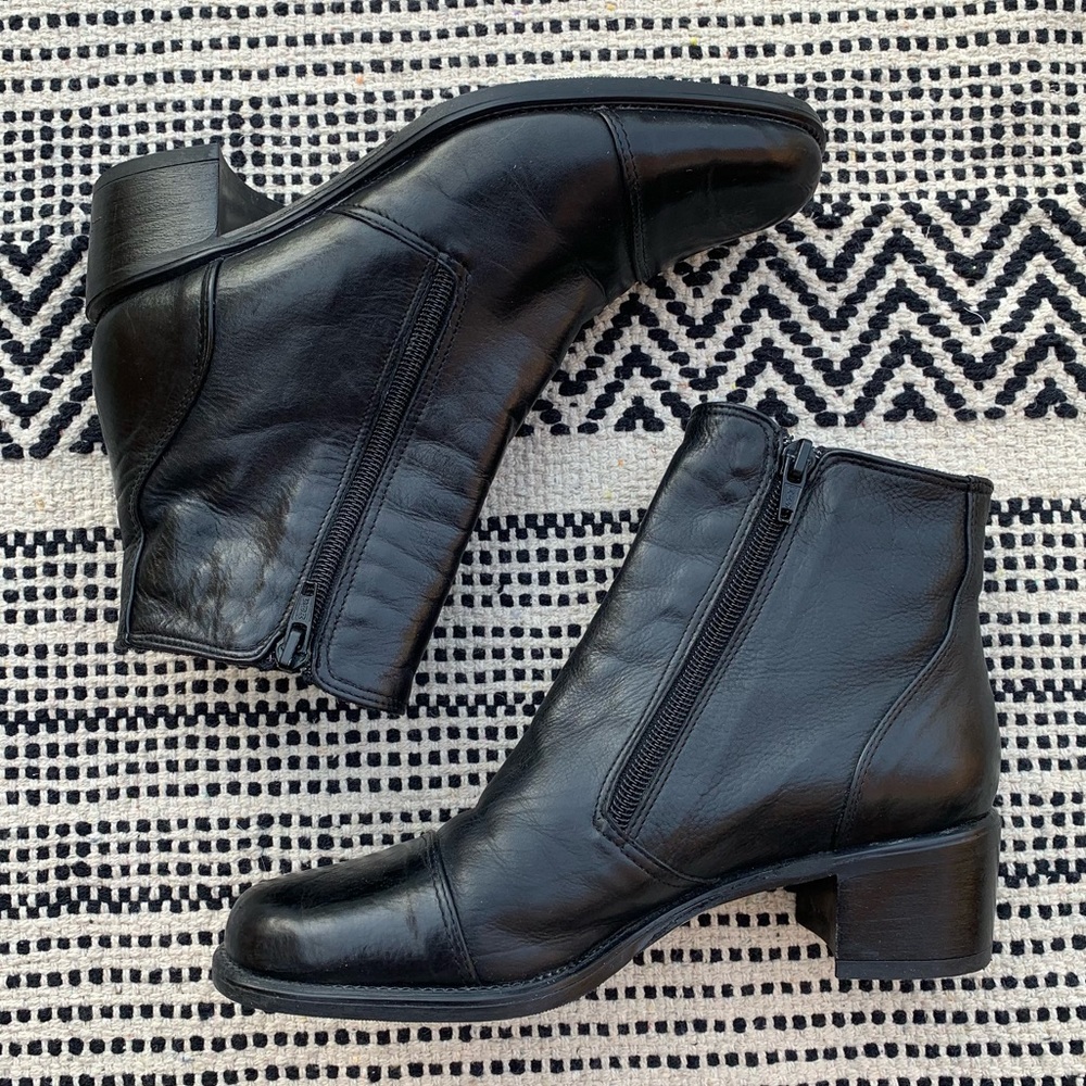 Arnold Churgin Black Leather Ankle Booties size 37